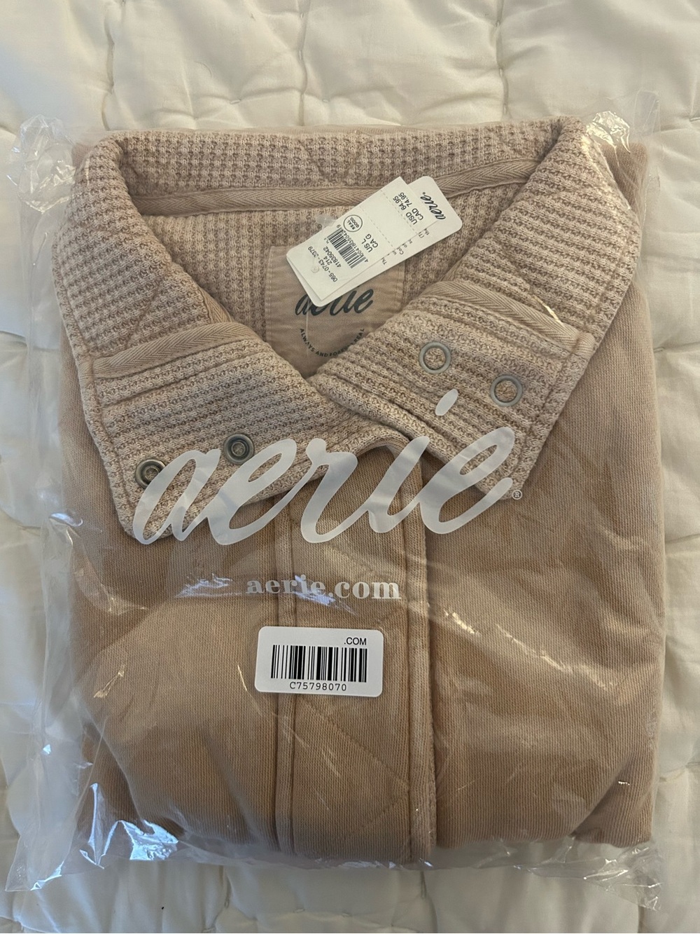 aerie Beige Quilted Pullover - NEW - Picture 2 of 3